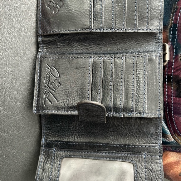 Patricia Nash Multicolor Floral Crossbody Bag and Wallet - Picture 10 of 12